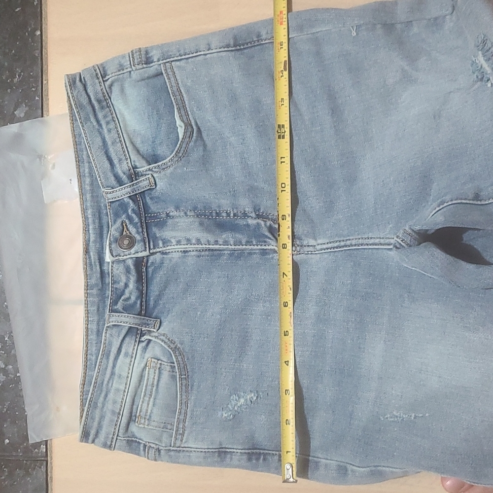 Lazuli Label Denim Distressed bootcut split hem - Picture 7 of 12